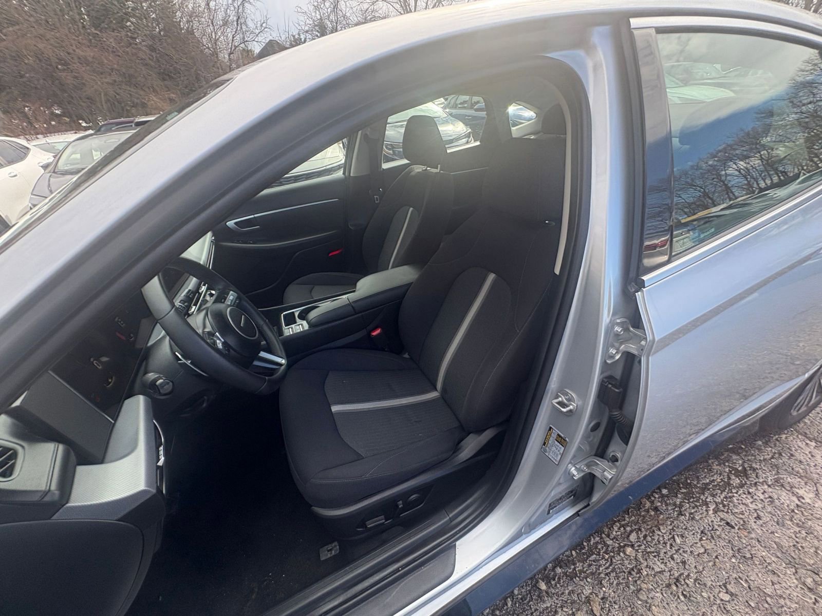 Used 2025 Hyundai Sonata SEL FWD image 33
