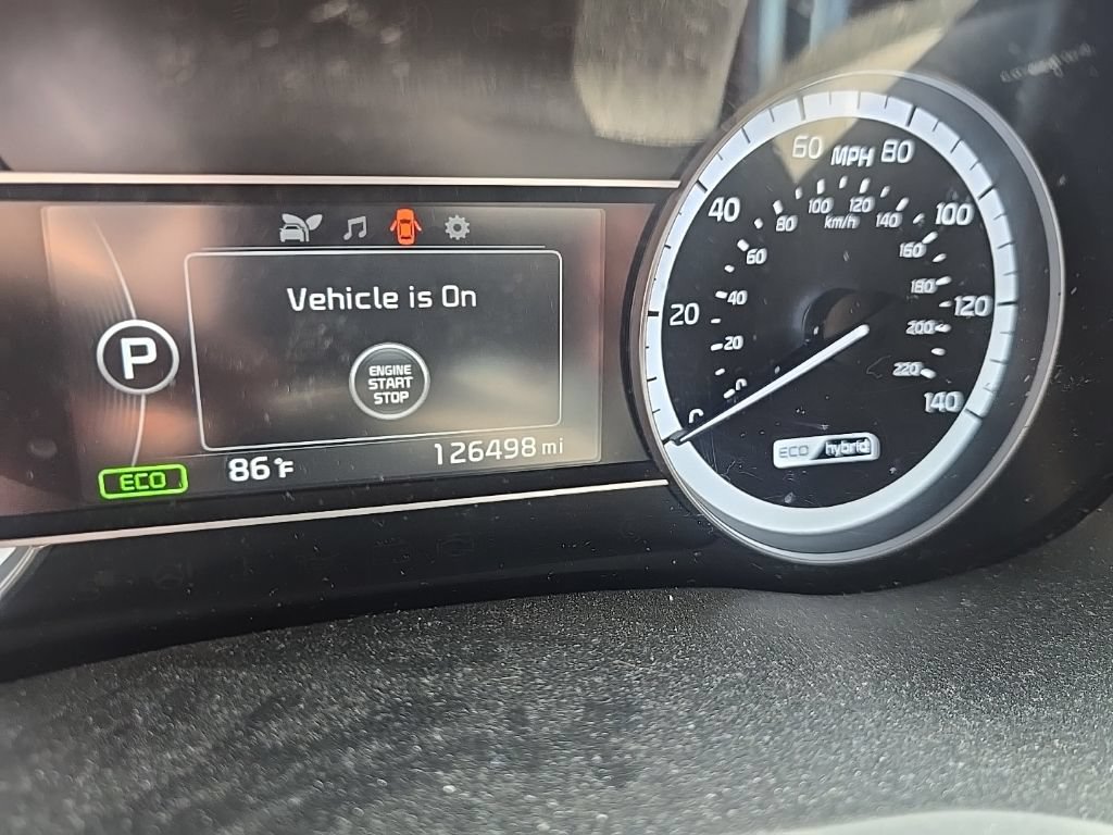 Used 2017 Kia Niro LX FWD image 3