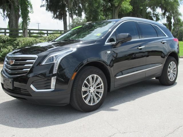 Used 2018 Cadillac XT5 Luxury w/ Driver Awareness Package AWD/4WD image 3