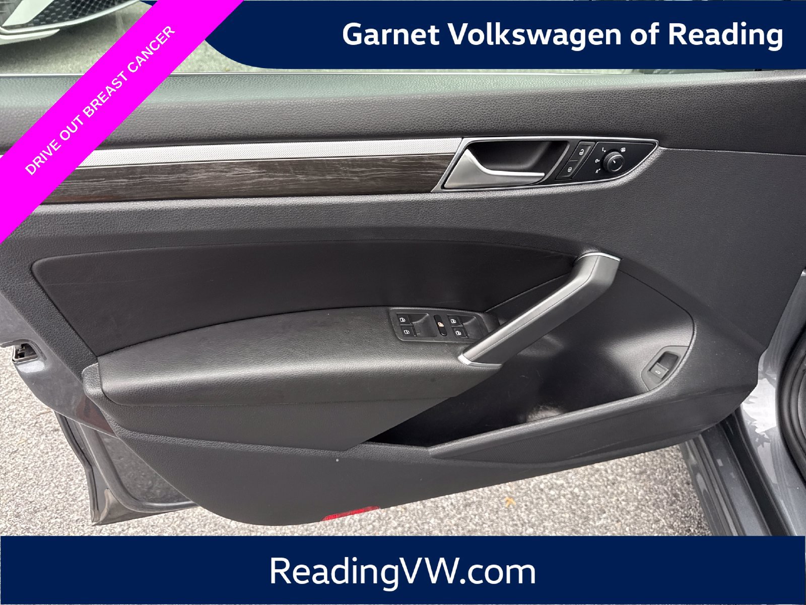 Used 2018 Volkswagen Passat 2.0T SE FWD image 12