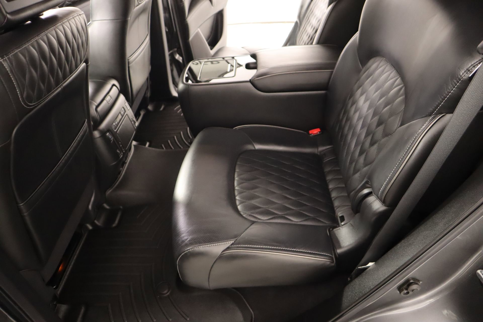 Used 2021 INFINITI QX80 Sensory w/ All-Season Package image 13