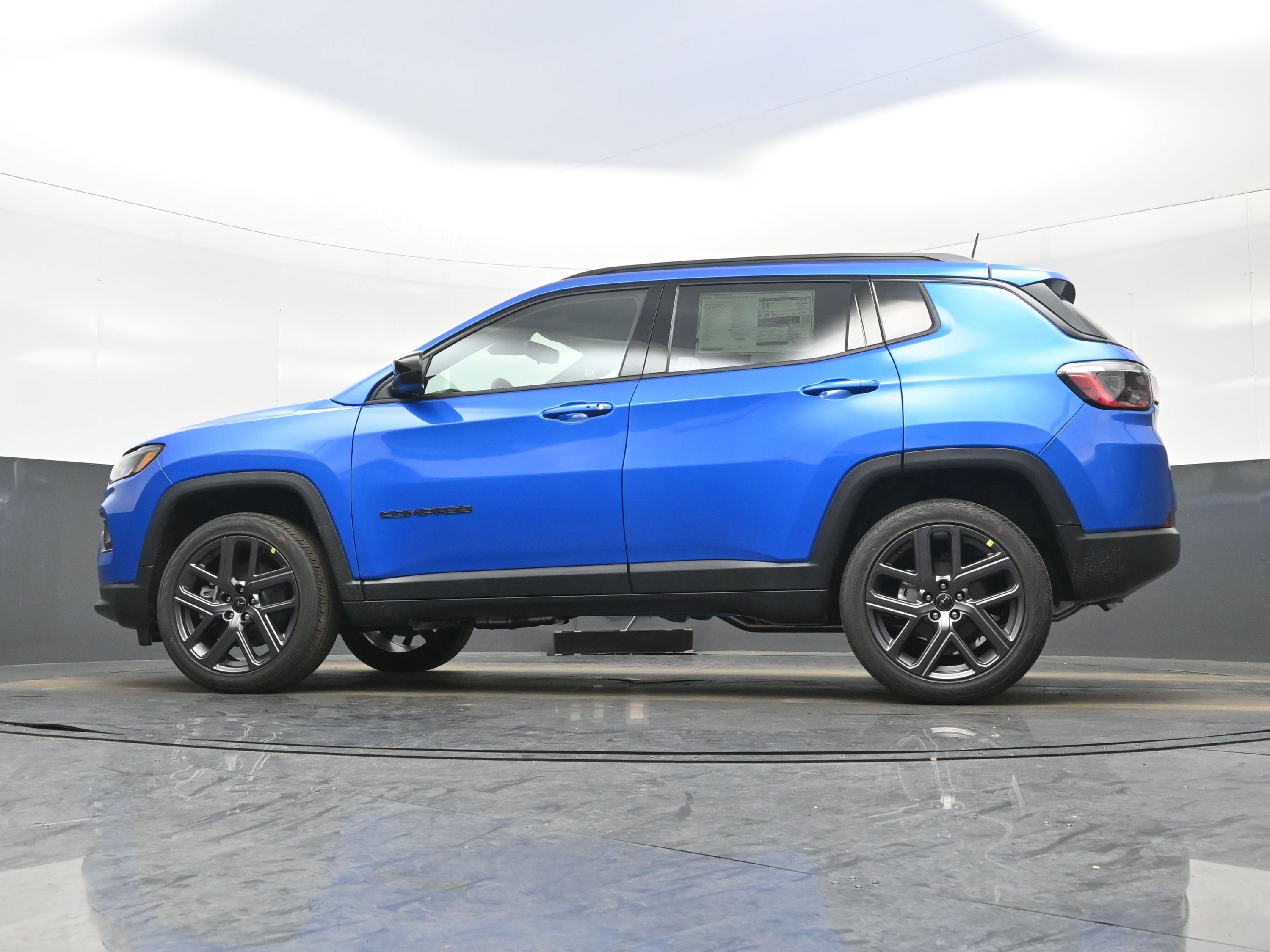 New 2026 Jeep Compass Latitude image 12