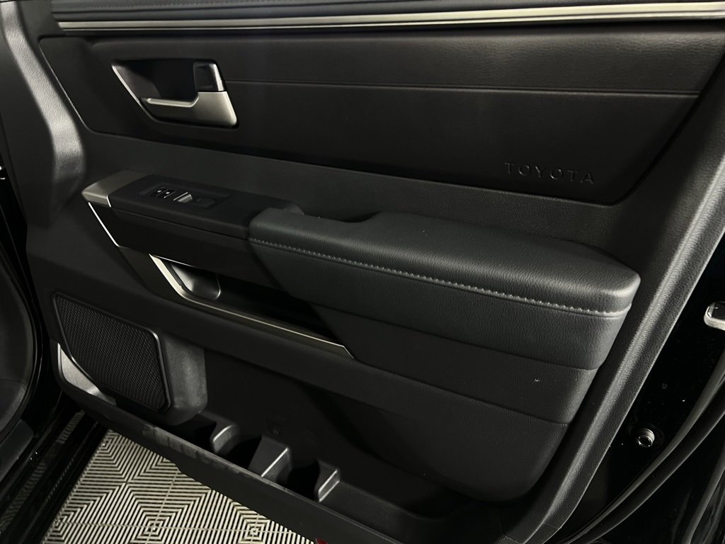 Used 2025 Toyota Tundra SR5 image 32