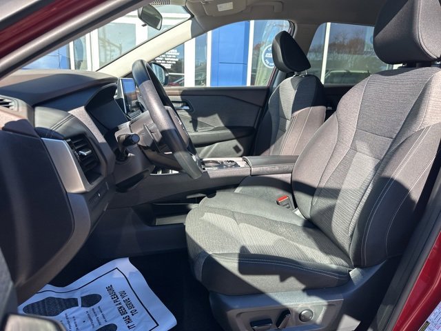 Used 2023 Nissan Rogue SV image 12