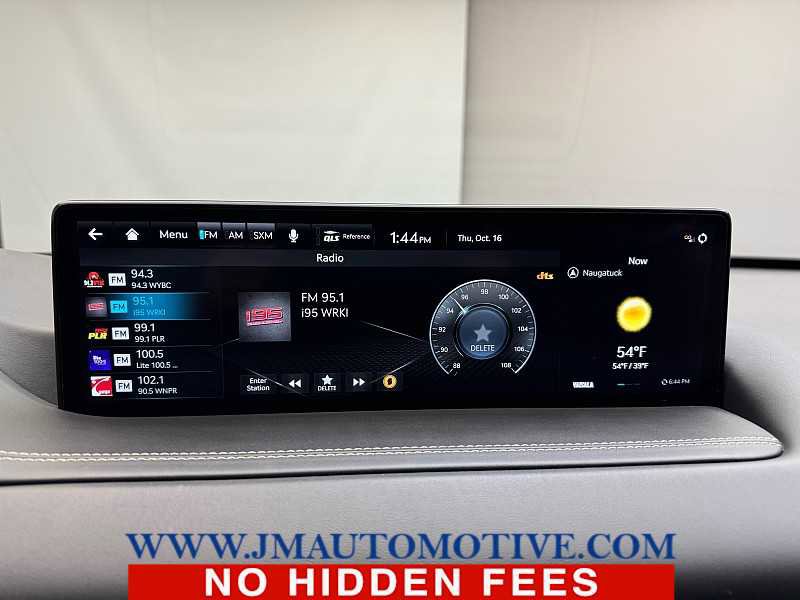 Used 2023 Genesis GV80 2.5T w/ Prestige Package image 23