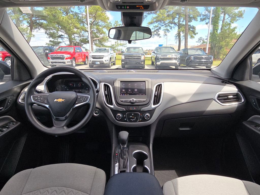 Used 2024 Chevrolet Equinox LS w/ Sport Edition FWD image 12