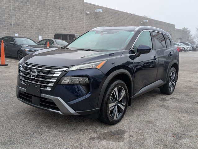 Certified 2025 Nissan Rogue SL FWD image 7