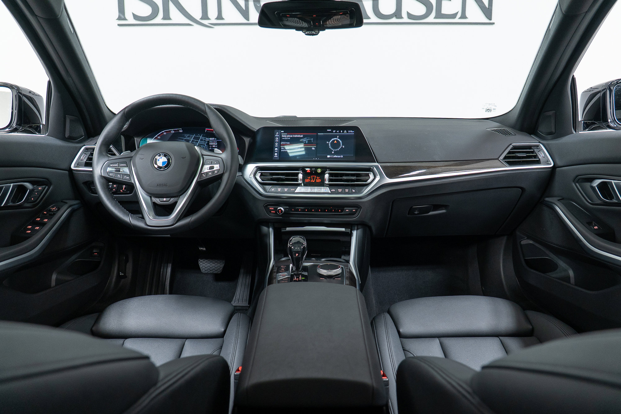 Used 2019 BMW 330i xDrive Sedan w/ Premium Package image 15