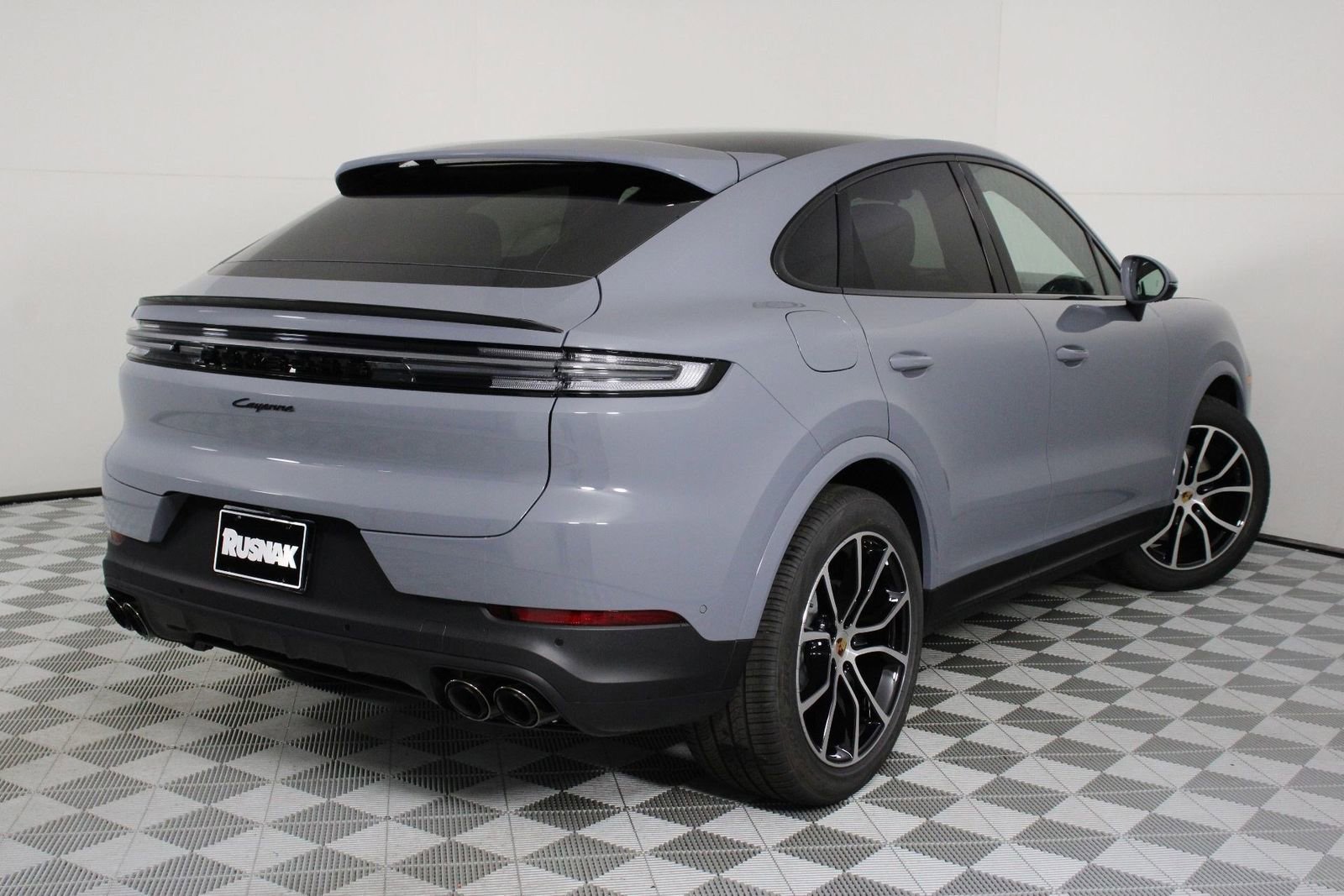 New 2026 Porsche Cayenne Coupe image 7