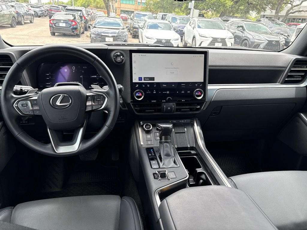 Certified 2025 Lexus GX 550 w/ Accessory Package (Z1) AWD/4WD image 17
