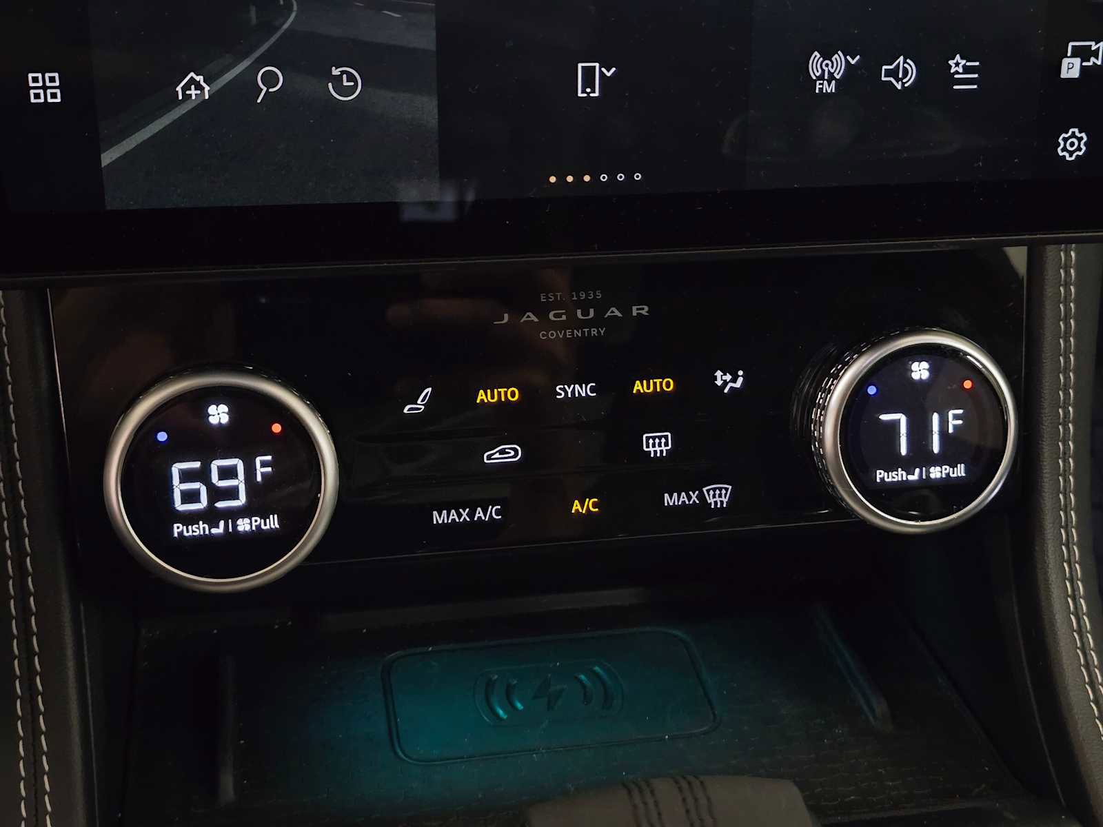 Used 2026 Jaguar F-PACE R-Dynamic S AWD/4WD image 31