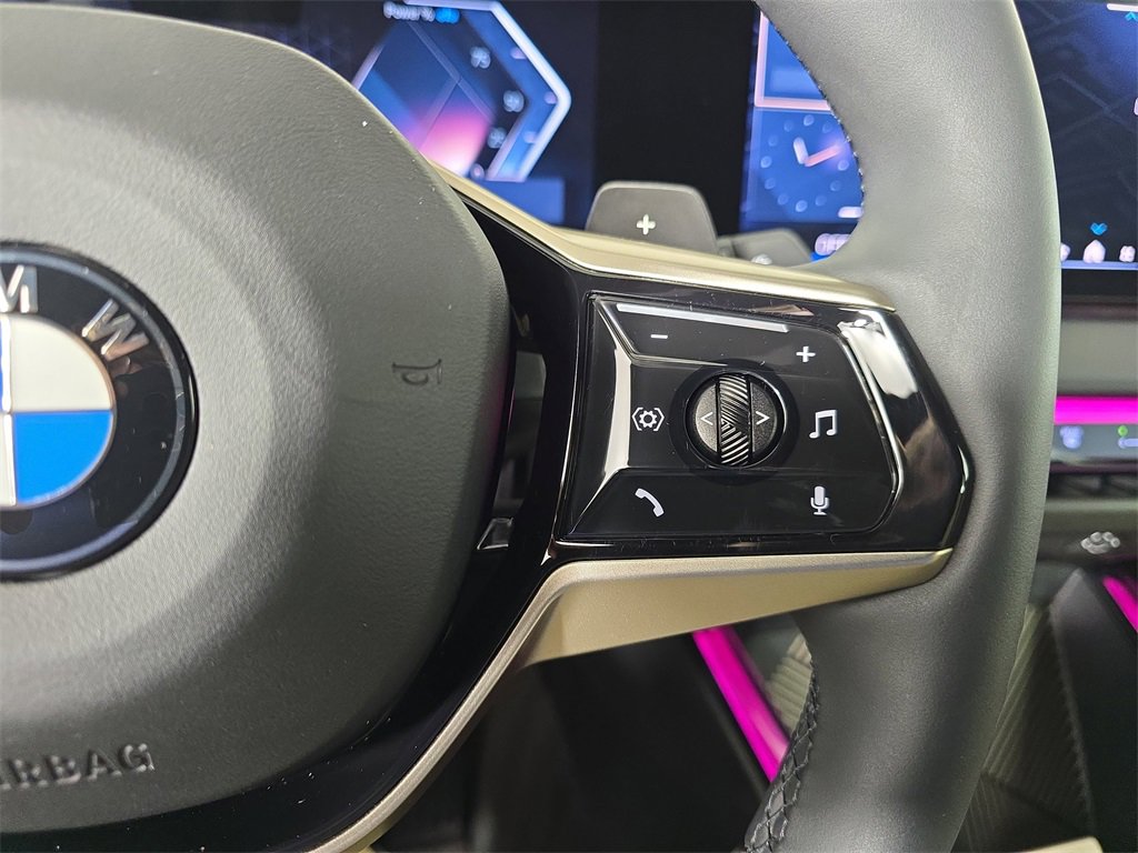 Used 2025 BMW X3 xDrive30i w/ Convenience Package image 21