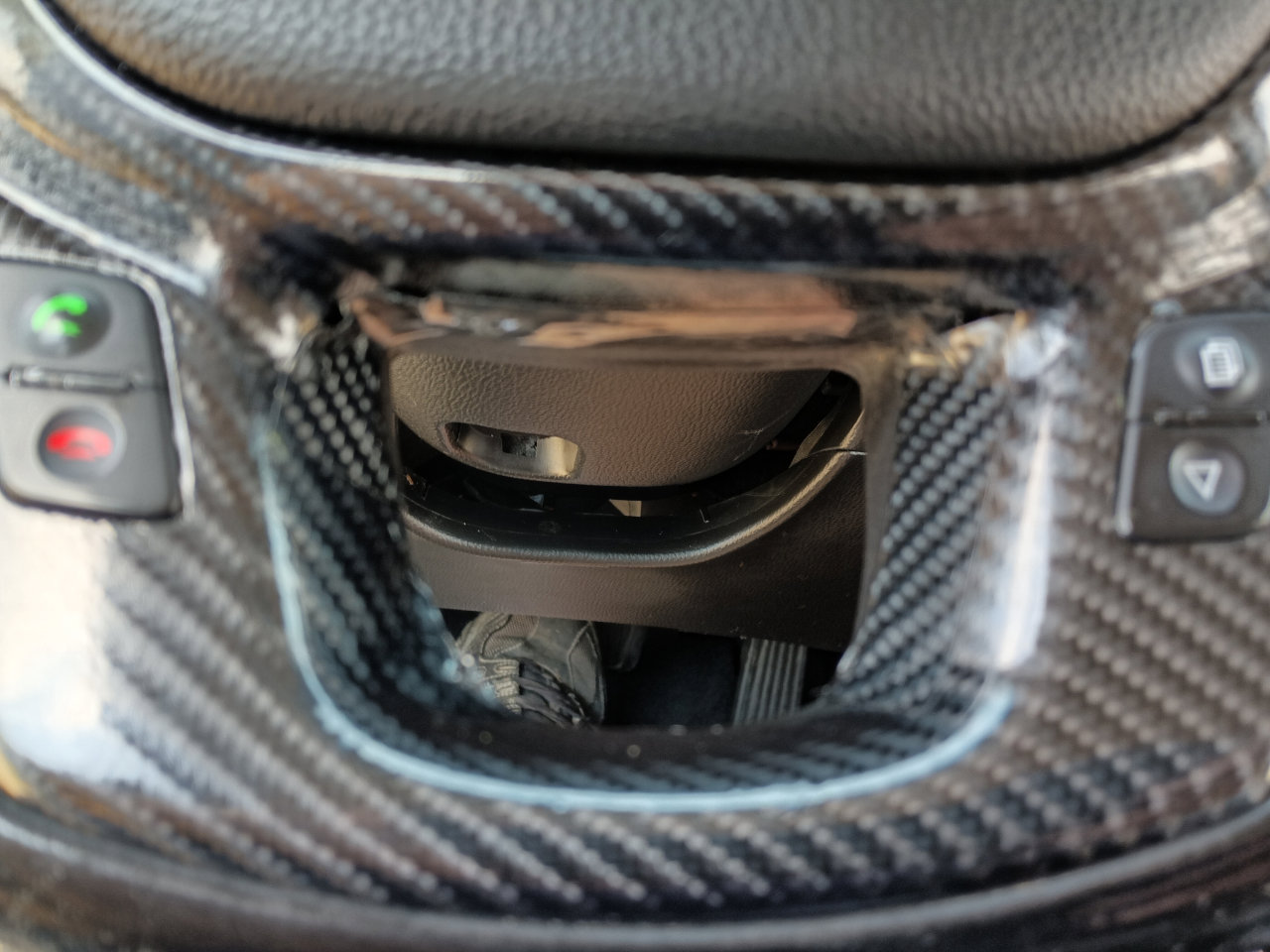 Used 2015 Kia Cadenza Limited image 29