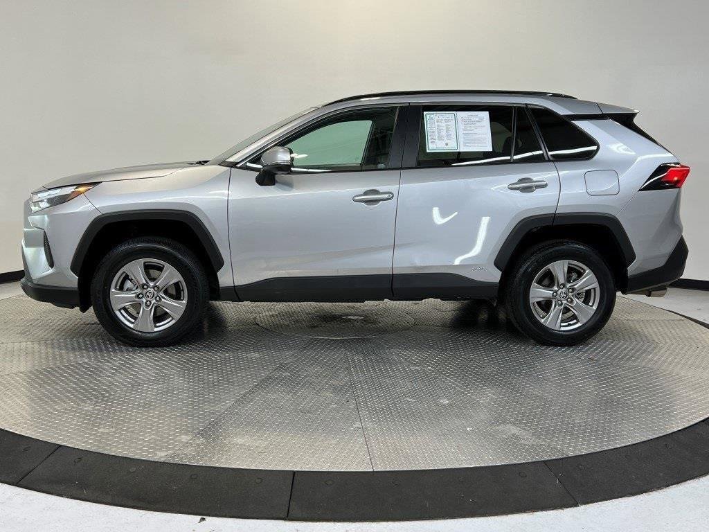 Used 2024 Toyota RAV4 XLE image 4