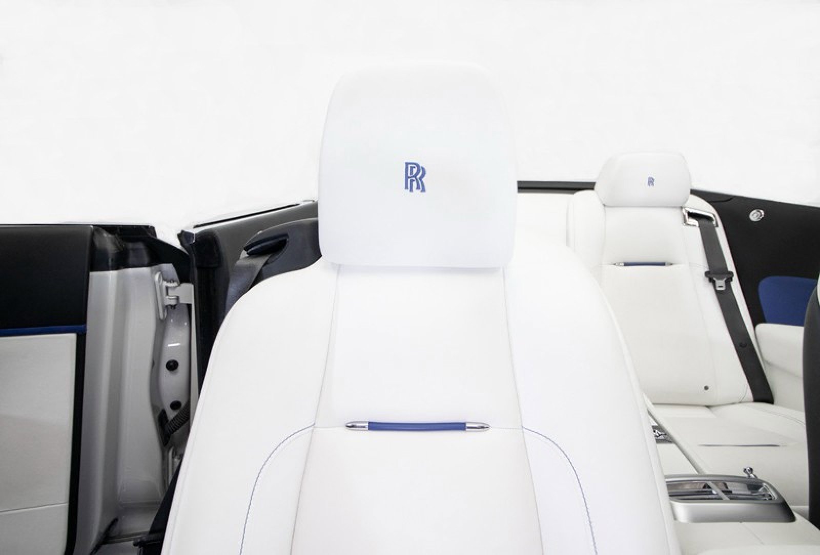 Used 2017 Rolls-Royce Dawn image 62