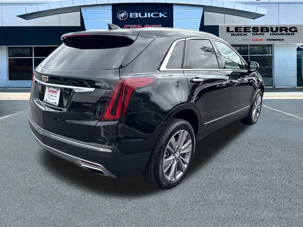 Used 2025 Cadillac XT5 Premium Luxury image 7
