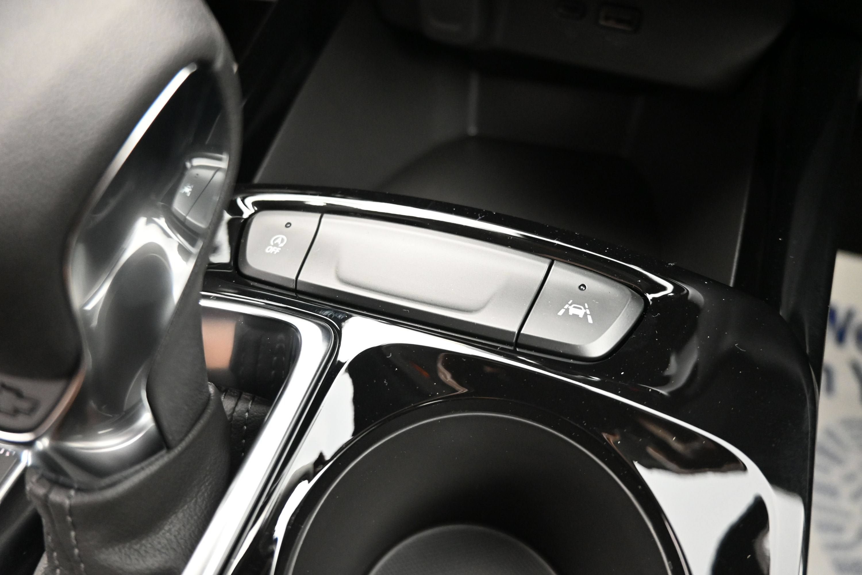 New 2026 Chevrolet Trax LT w/ Driver Confidence Package FWD image 22