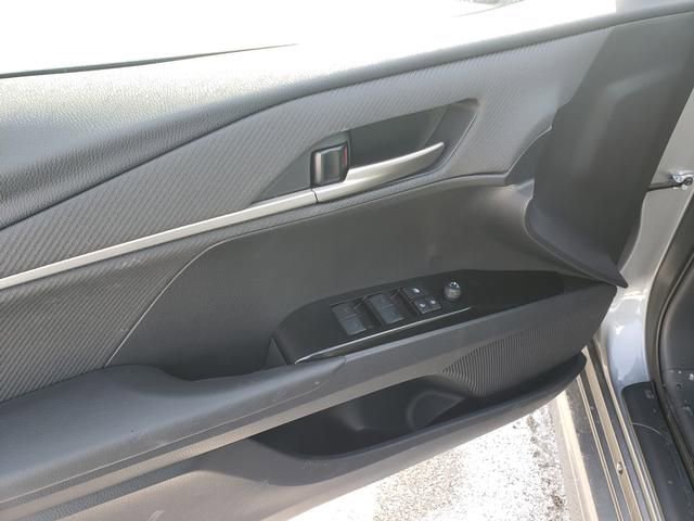 New 2026 Toyota Camry SE image 11