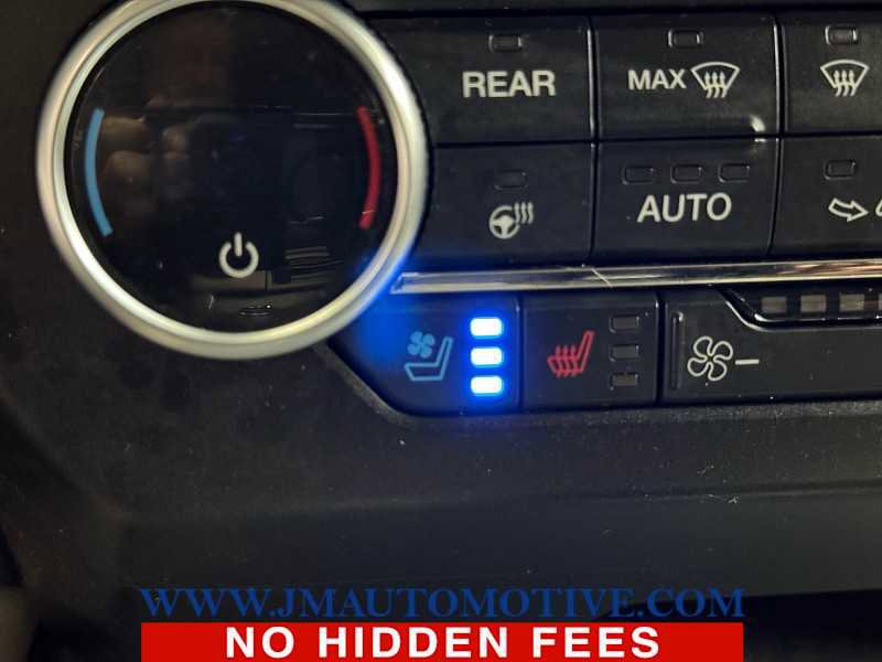 Used 2021 Ford Expedition XLT image 38