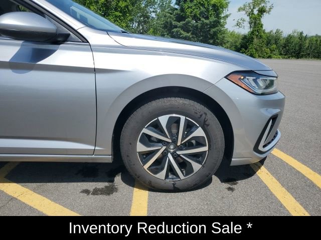 Used 2025 Volkswagen Jetta S FWD image 8