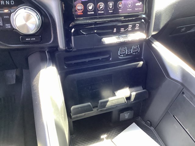 Used 2020 RAM 1500 Laramie image 19