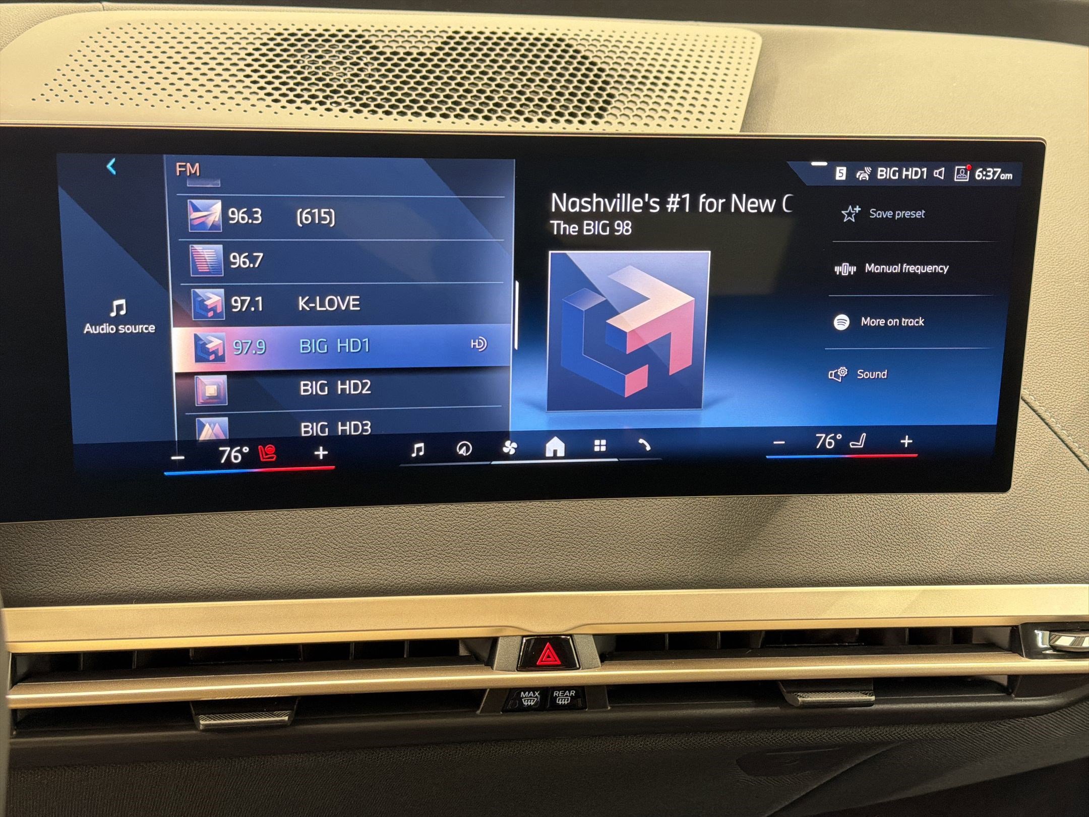 New 2026 BMW iX xDrive45 image 24