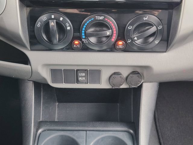Used 2015 Toyota Tacoma 4x4 Double Cab w/ SR5 Package image 18