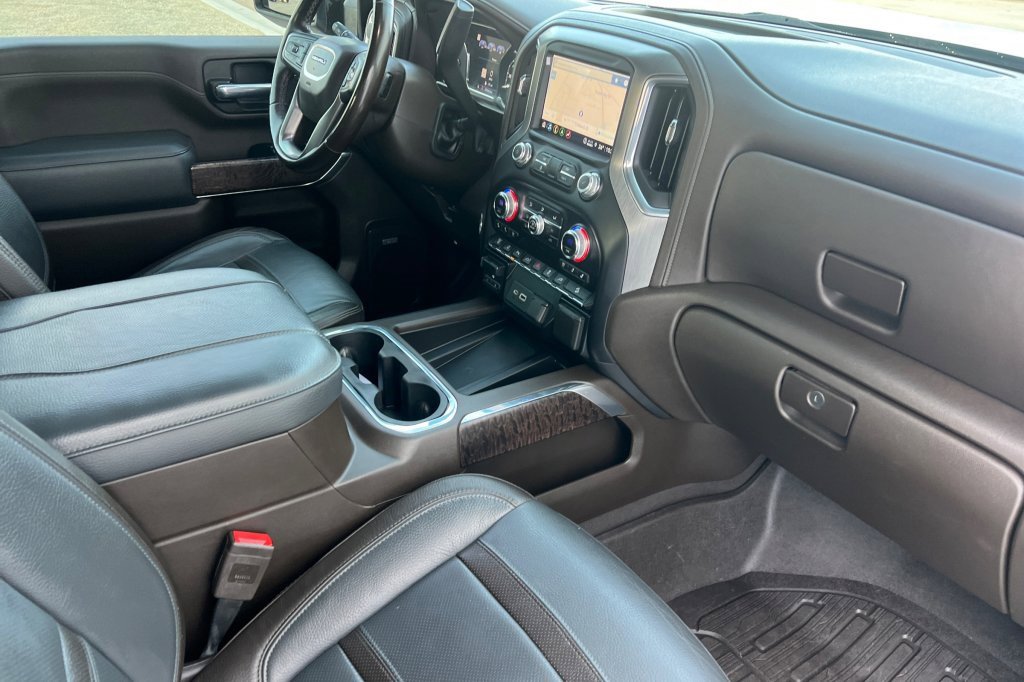 Used 2023 GMC Sierra 2500 Denali image 12