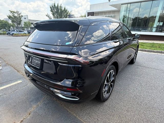 New 2025 Lincoln Nautilus Reserve image 17