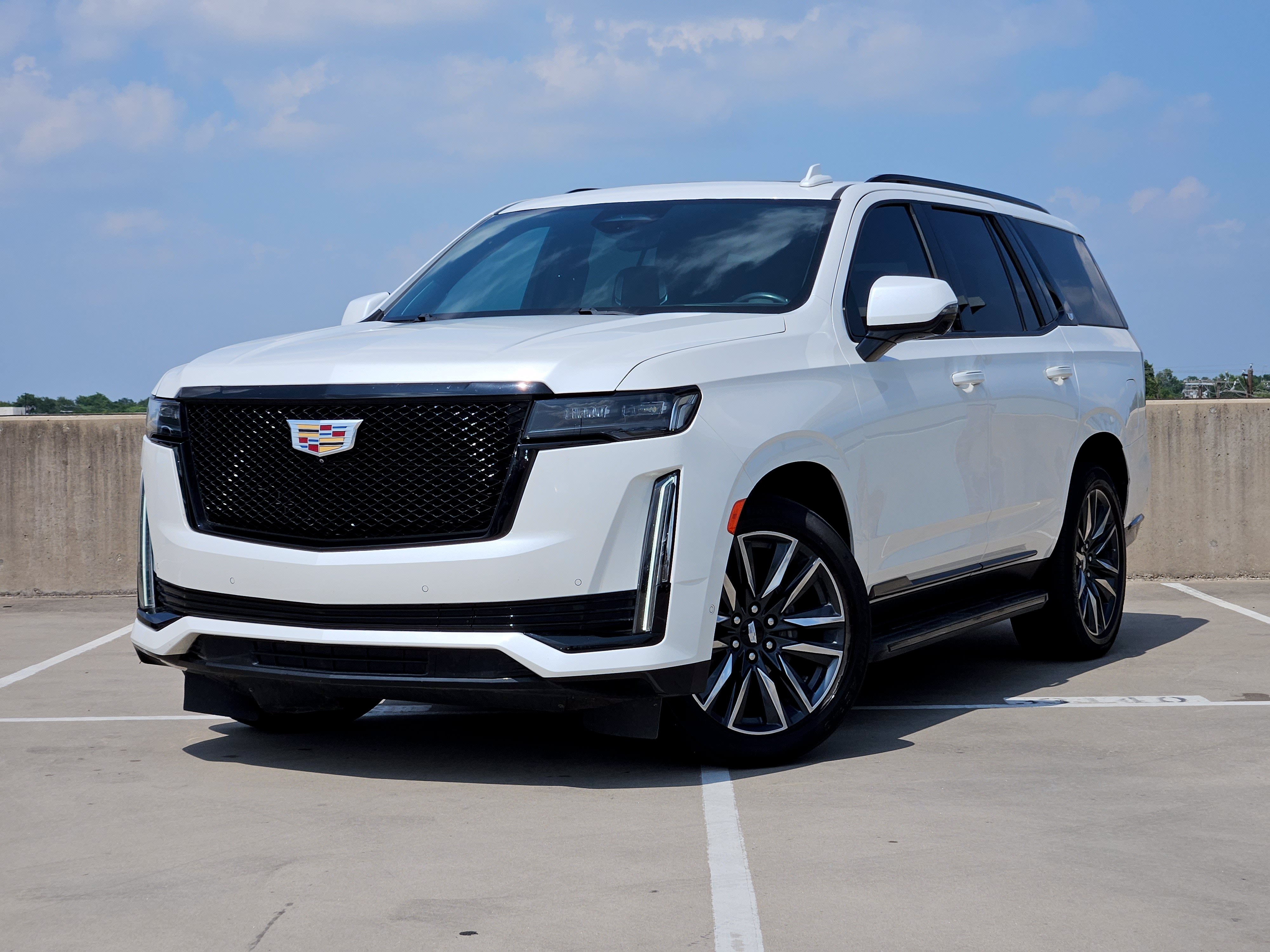 Used 2021 Cadillac Escalade Sport Platinum AWD/4WD image 1