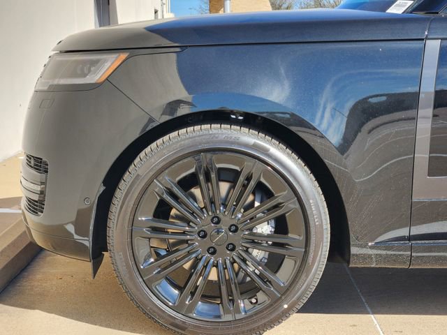 New 2026 Land Rover Range Rover SE image 6