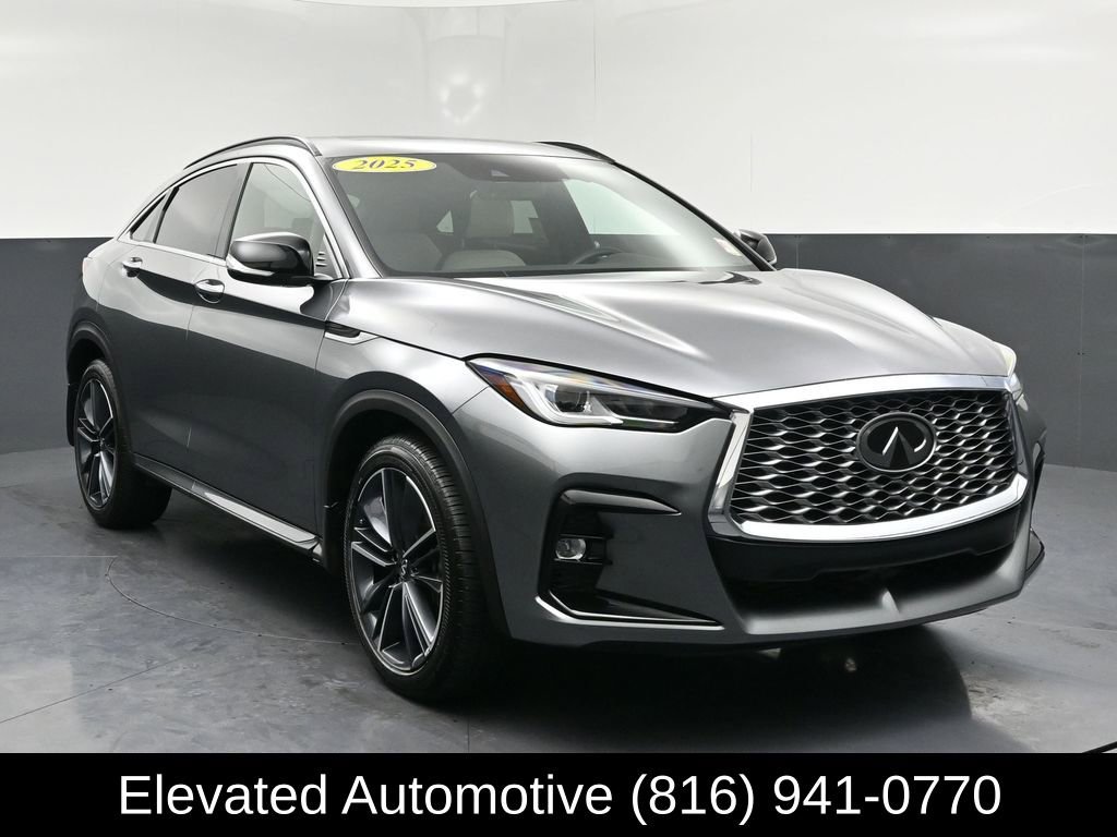 Used 2025 INFINITI QX55 Luxe w/ Cargo Package image 1