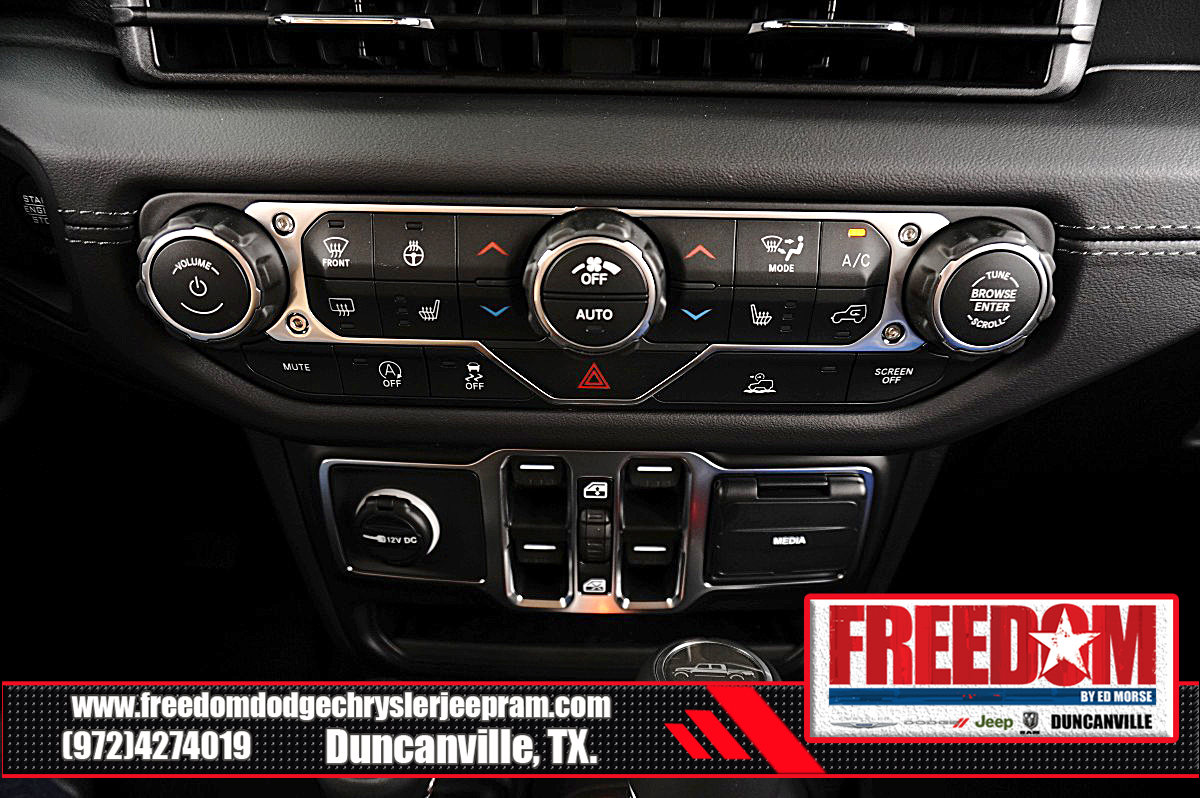 New 2026 Jeep Gladiator Sport AWD/4WD image 23