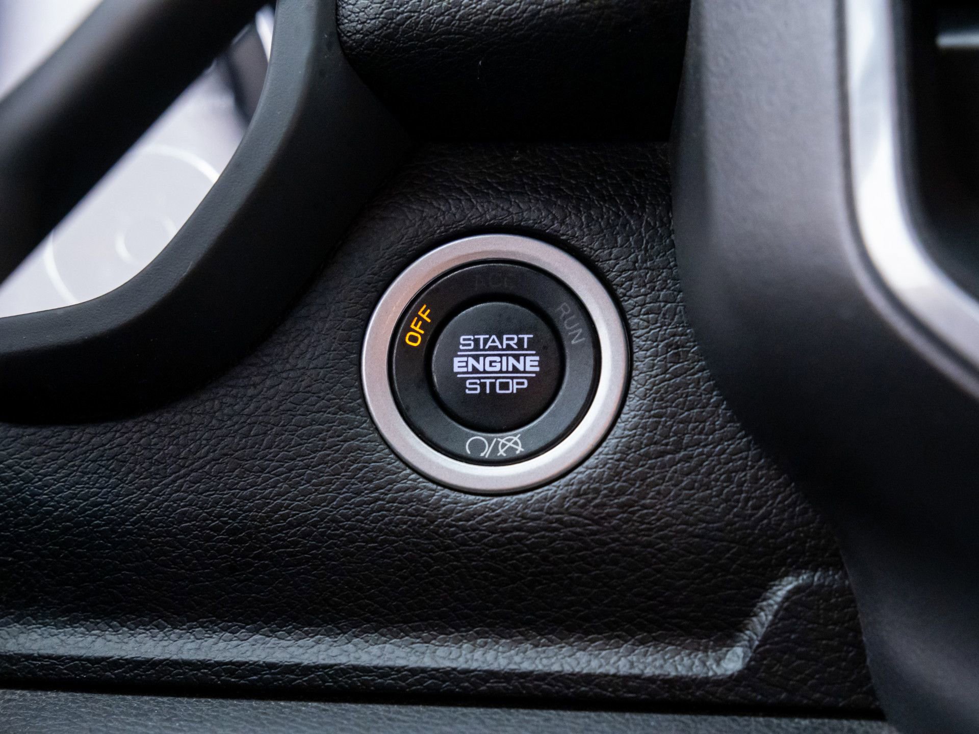 Used 2023 RAM 2500 Big Horn w/ Level 1 Equipment Group image 19