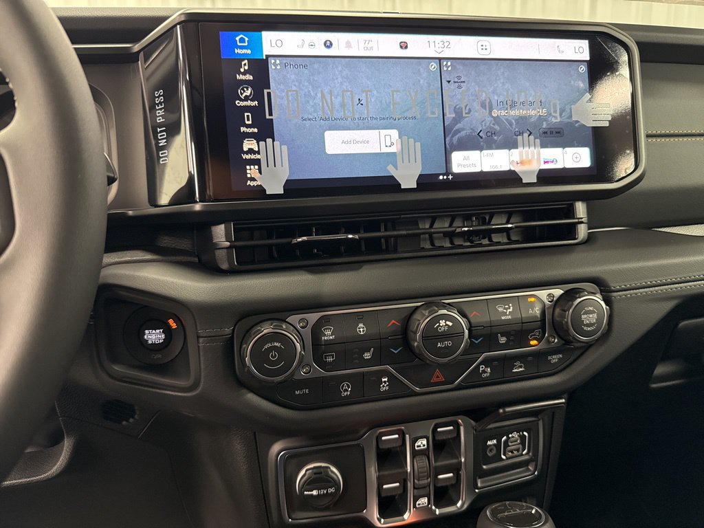 New 2026 Jeep Gladiator Sport AWD/4WD image 24