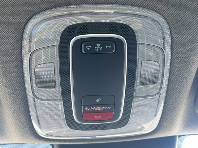 Certified 2025 Hyundai Elantra SEL FWD image 32