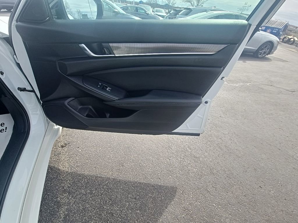 Certified 2022 Honda Accord Sport image 35