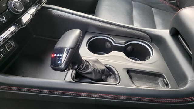 Used 2024 Dodge Durango GT image 40