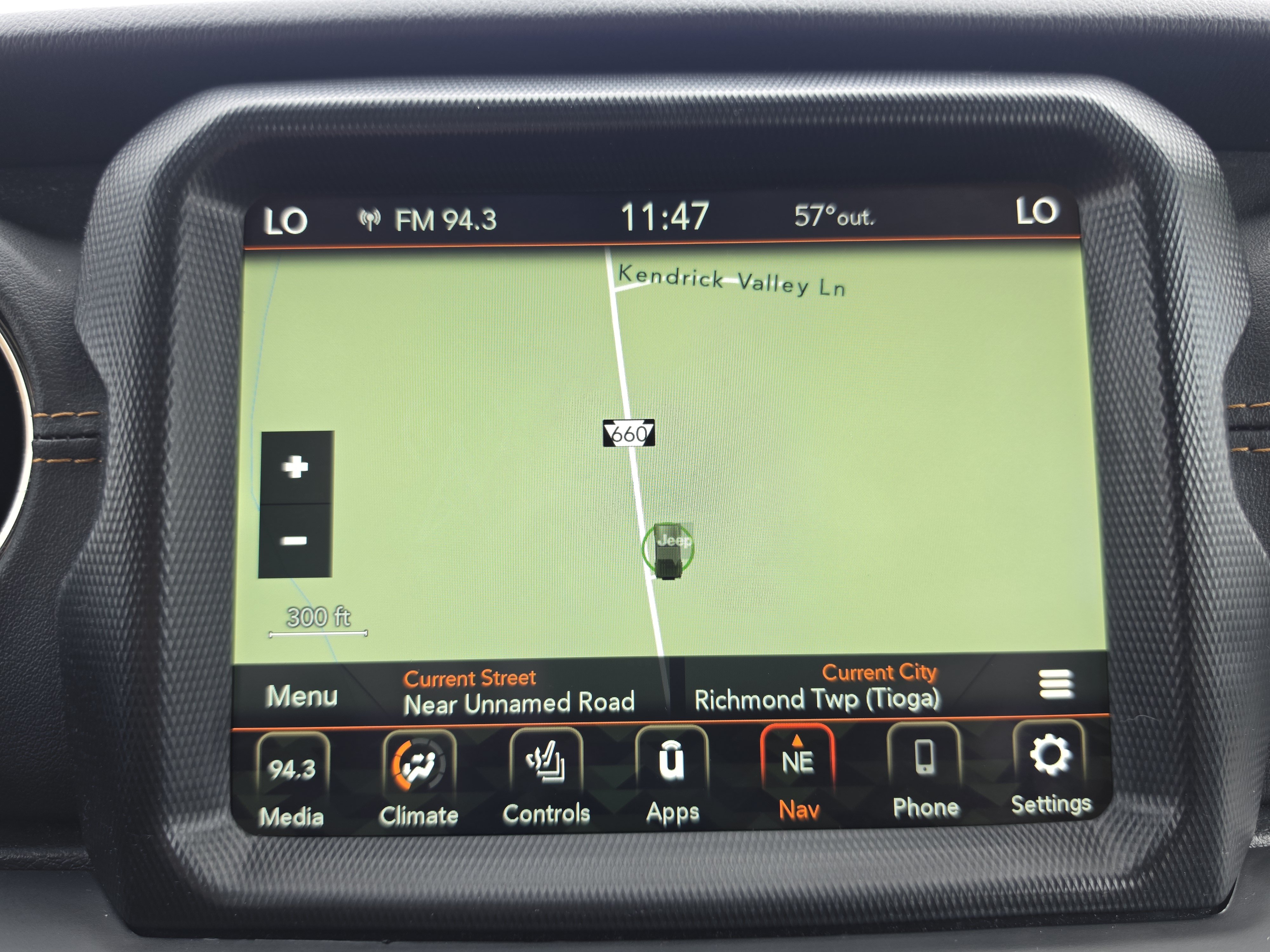 Used 2021 Jeep Wrangler Unlimited Sahara AWD/4WD image 35