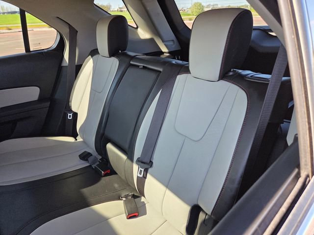 Used 2016 Chevrolet Equinox LTZ w/ Enhanced Convenience Package AWD/4WD image 42