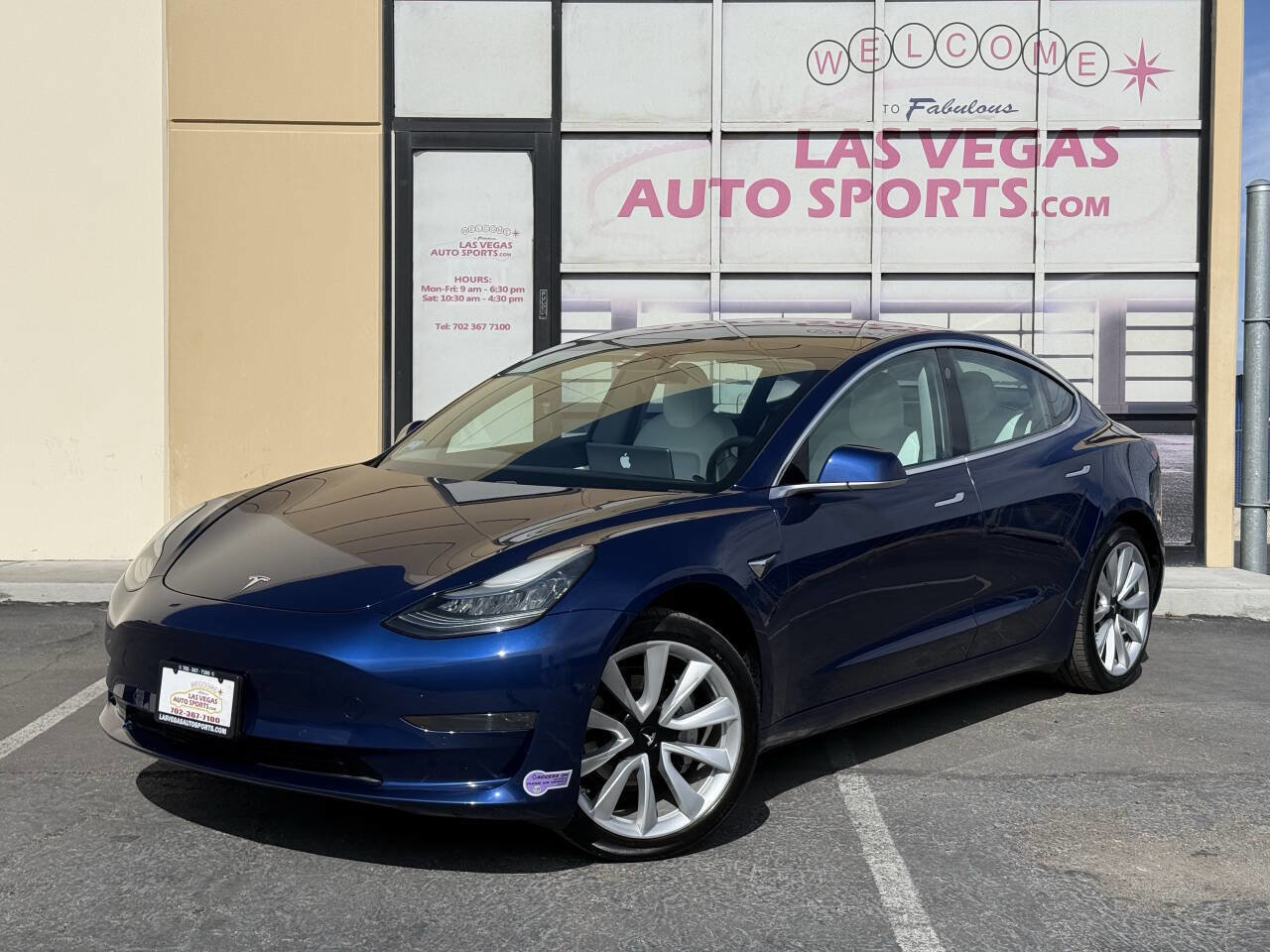 Used 2019 Tesla Model 3 Standard Range Plus RWD image 4