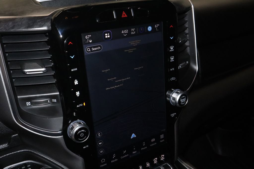 Used 2024 RAM 1500 Big Horn image 2