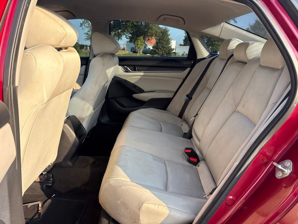 Used 2018 Honda Accord LX image 11