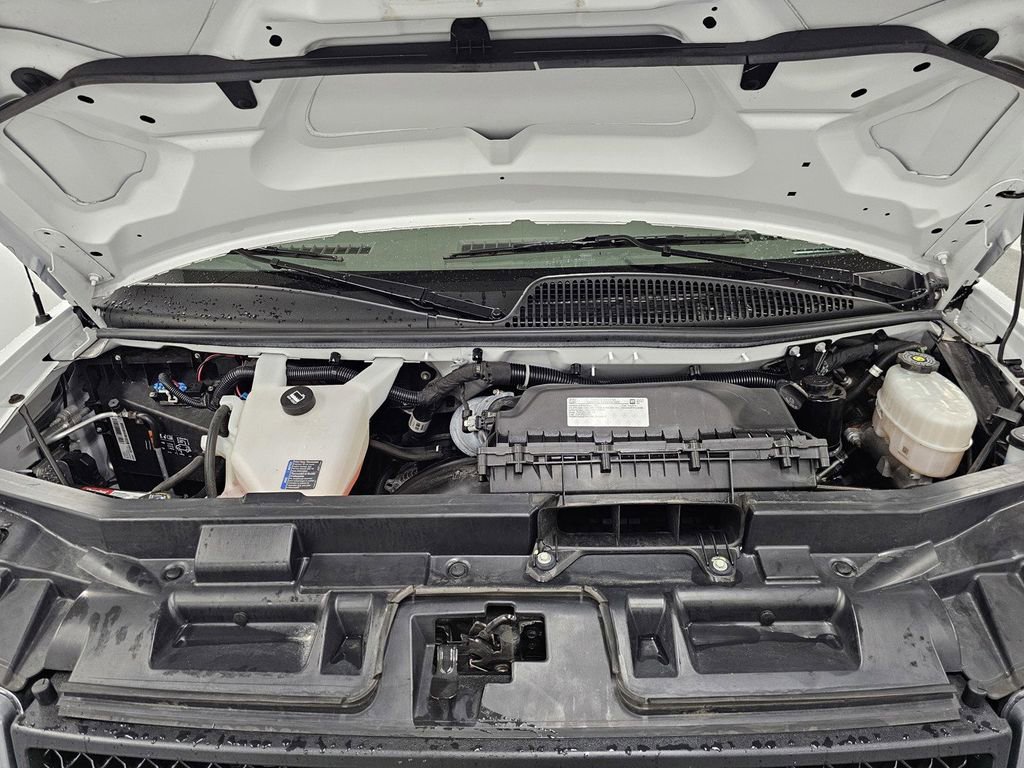 Used 2023 Chevrolet Express 3500 LS RWD image 9