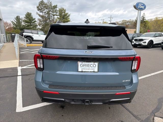 Used 2025 Ford Explorer ST-Line w/ Premium Package AWD/4WD image 6