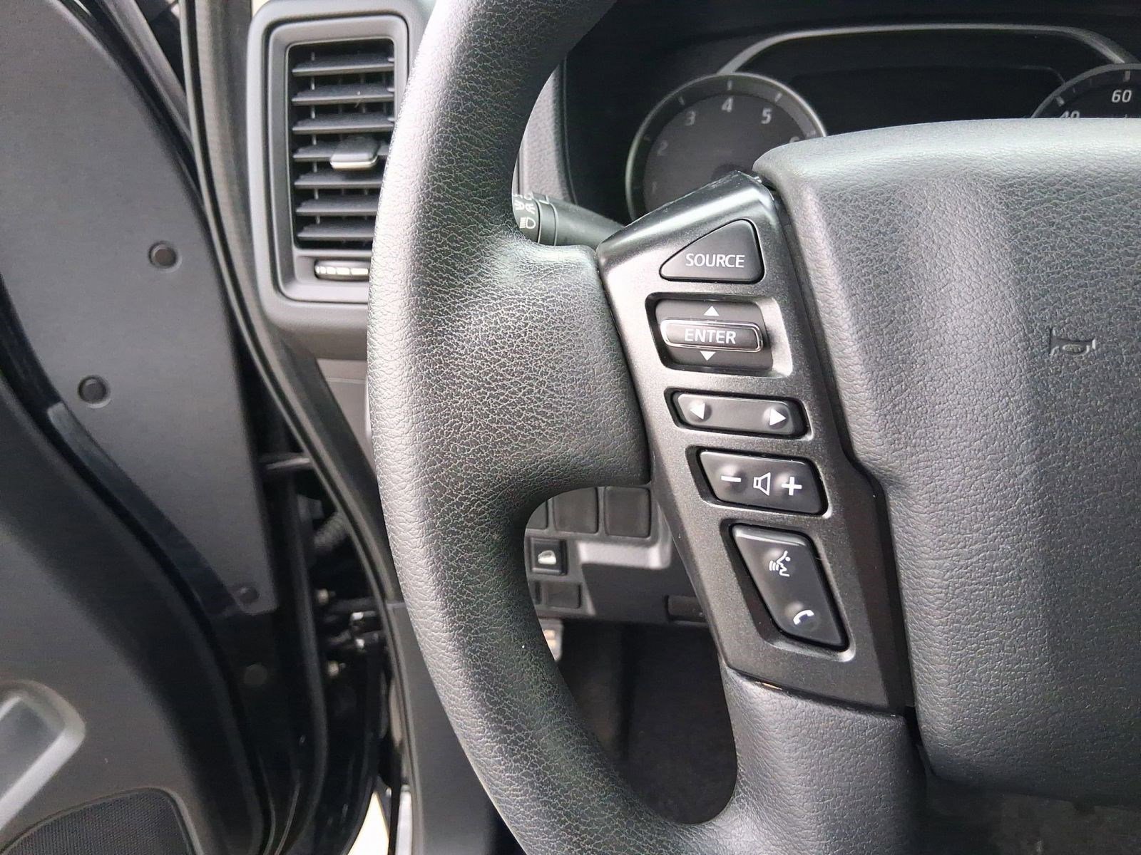 Used 2022 Nissan Frontier S w/ Technology Package image 15