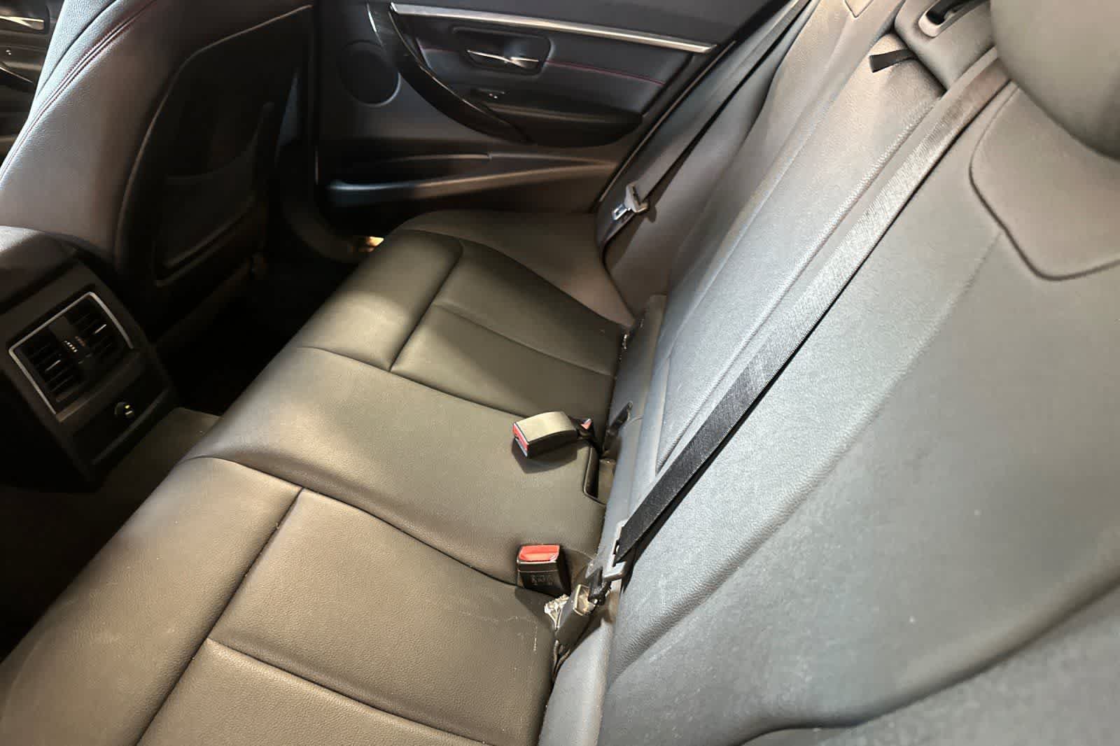 Used 2017 BMW 330i Sedan RWD image 5