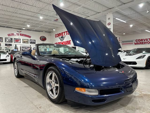 Used 2001 Chevrolet Corvette Convertible w/ Preferred Equipment Group2 RWD image 24