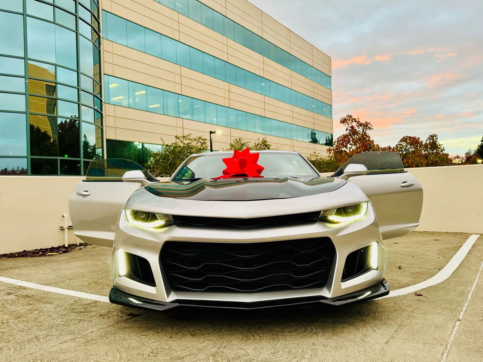 Used 2017 Chevrolet Camaro SS image 39