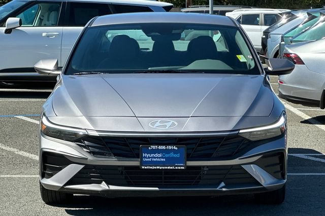 Certified 2025 Hyundai Elantra Hybrid FWD image 11